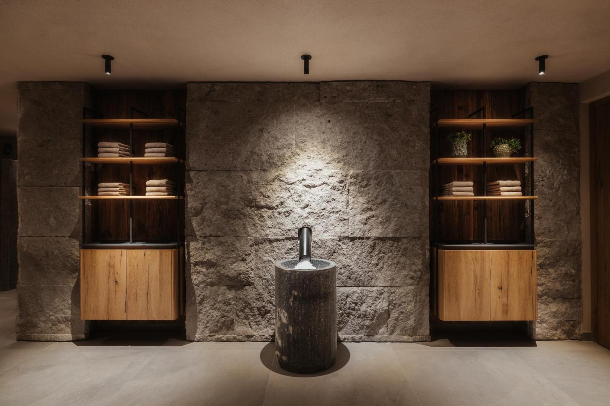 Hotel Recort Colfosco Bagian luar foto